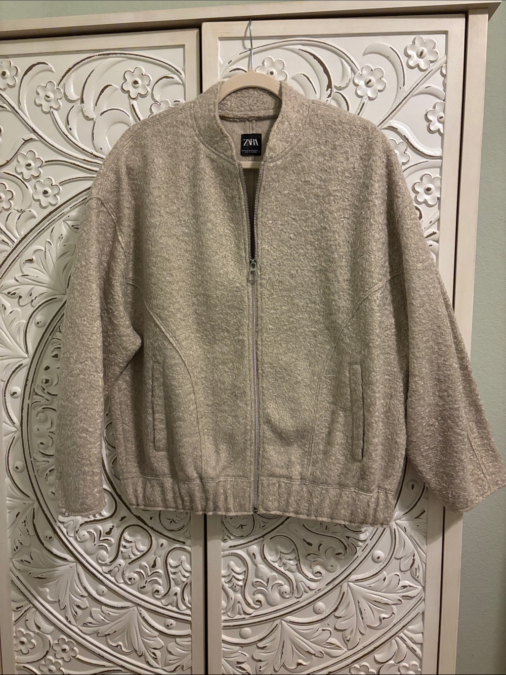 Zara Beige/Cream Full-Zip Bomber Jacket